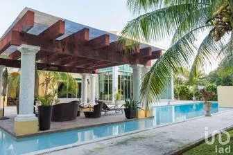 NEX-208063 - Casa en Venta, con 6 recamaras, con 9 baños, con 2000 m2 de construcción en Club de Golf La Ceiba, CP 97302, Yucatán.