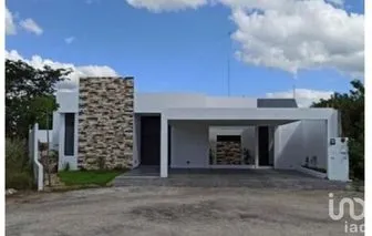 NEX-208668 - Casa en Venta, con 4 recamaras, con 4 baños, con 400 m2 de construcción en Cholul, CP 97305, Yucatán.
