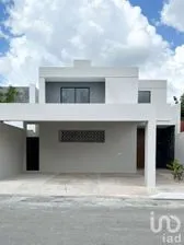NEX-212342 - Casa en Venta, con 3 recamaras, con 3 baños, con 290 m2 de construcción en Conkal, CP 97345, Yucatán.