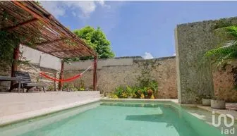 NEX-215234 - Casa en Venta, con 4 recamaras, con 3 baños, con 283.47 m2 de construcción en Mérida Centro, CP 97000, Yucatán.