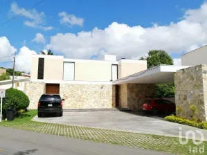 NEX-111893 - Casa en Venta, con 4 recamaras, con 7 baños, con 580 m2 de construcción en Misnébalam, CP 97308, Yucatán.