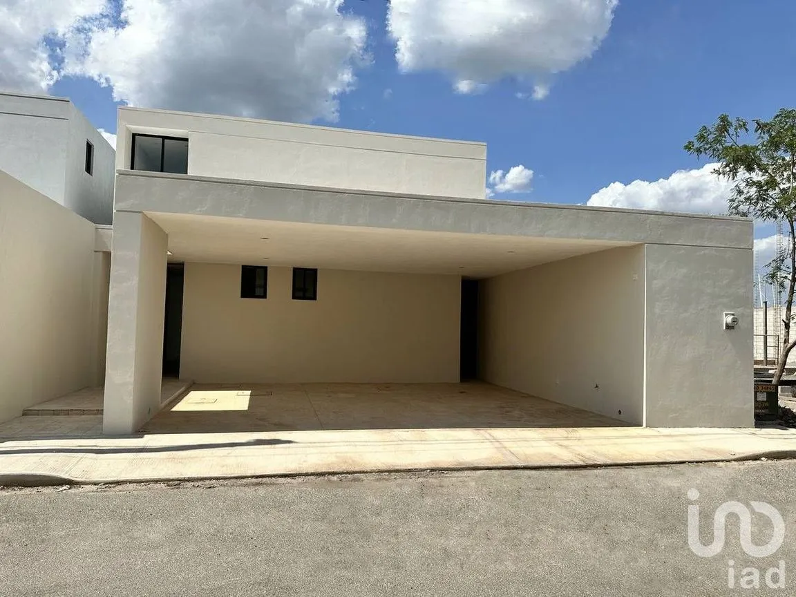 Casa en Venta en Temozon Norte, Mérida, Yucatán | NEX-216559 | iad México | Foto 2 de 35