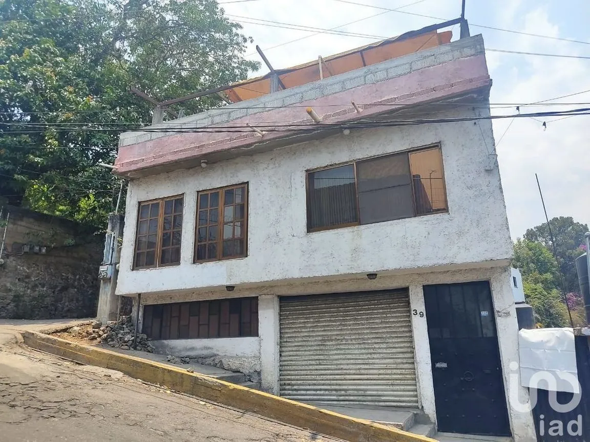 Casa en Venta en Santa María Ahuacatitlán, Cuernavaca, Morelos