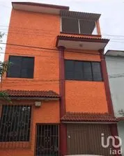NEX-208721 - Casa en Venta, con 5 recamaras, con 5 baños, con 270 m2 de construcción en Nuevo Mirador, CP 29037, Chiapas.
