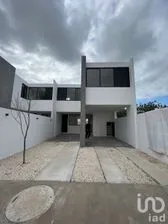 NEX-215725 - Casa en Venta, con 3 recamaras, con 2 baños, con 198 m2 de construcción en Dzityá, CP 97302, Yucatán.