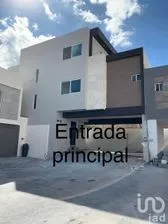 NEX-207655 - Casa en Venta, con 3 recamaras, con 4 baños, con 330 m2 de construcción en Paseo del Vergel, CP 64988, Nuevo León.