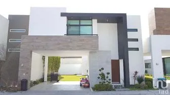 NEX-207691 - Casa en Venta, con 3 recamaras, con 4 baños, con 225 m2 de construcción en Los Almendros, CP 64349, Nuevo León.