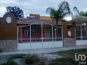 NEX-207945 - Casa en Venta, con 2 recamaras, con 2 baños, con 202 m2 de construcción en Santa Cruz El Grande, CP 45960, Jalisco.