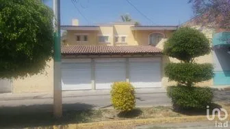 NEX-208416 - Casa en Venta, con 4 recamaras, con 5 baños, con 680 m2 de construcción en San Vicente, CP 47850, Jalisco.