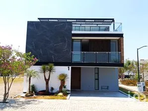 NEX-212658 - Casa en Venta, con 5 recamaras, con 5 baños, con 321 m2 de construcción en Lomas de Angelópolis, CP 72830, Puebla.
