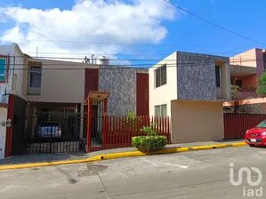 NEX-192486 - Casa en Venta, con 6 recamaras, con 4 baños, con 415 m2 de construcción en San Andres Tuxtla Centro, CP 95700, Veracruz de Ignacio de la Llave.