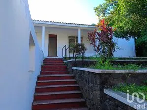 NEX-193545 - Casa en Renta, con 3 recamaras, con 2 baños, con 273 m2 de construcción en San Andres Tuxtla Centro, CP 95700, Veracruz de Ignacio de la Llave.
