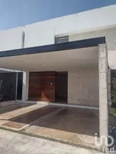 NEX-213392 - Casa en Renta, con 3 recamaras, con 3 baños, con 190 m2 de construcción en Aqua Residencial, CP 77560, Quintana Roo.