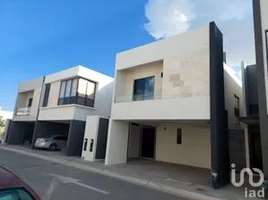 NEX-155595 - Casa en Renta, con 3 recamaras, con 2 baños, con 240 m2 de construcción en Abitalia Residencial, CP 32545, Chihuahua.