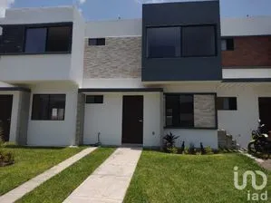 NEX-213516 - Casa en Renta, con 3 recamaras, con 1 baño, con 75 m2 de construcción en La Querencia Residencial, CP 91697, Veracruz de Ignacio de la Llave.