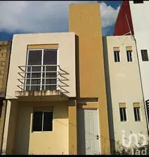 NEX-196725 - Casa en Venta, con 4 recamaras, con 2 baños, con 105 m2 de construcción en Santa Isabel, CP 29019, Chiapas.