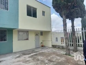 NEX-214123 - Casa en Venta, con 3 recamaras, con 1 baño, con 83 m2 de construcción en S.N.T.E., CP 72499, Puebla.