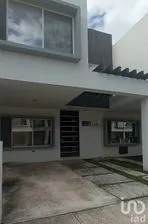 NEX-192972 - Casa en Venta, con 3 recamaras, con 2 baños, con 159 m2 de construcción en Jardines del Sur, CP 77536, Quintana Roo.