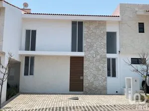 NEX-206748 - Casa en Venta, con 3 recamaras, con 2 baños, con 97 m2 de construcción en Ciudad Maderas Montaña, CP 76246, Querétaro.