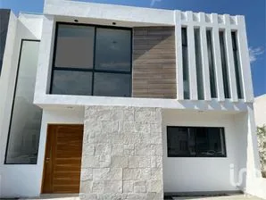 NEX-210420 - Casa en Venta, con 3 recamaras, con 3 baños, con 213 m2 de construcción en Grand Juriquilla, CP 76226, Querétaro.