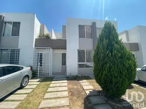 NEX-213847 - Casa en Venta, con 3 recamaras, con 1 baño, con 69 m2 de construcción en Puerta Navarra, CP 76116, Querétaro.