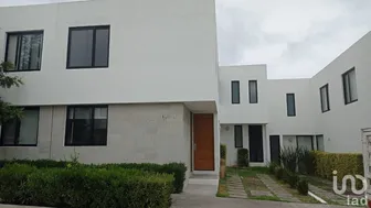 NEX-217583 - Casa en Venta, con 4 recamaras, con 2 baños, con 143 m2 de construcción en Residencial El Refugio, CP 76146, Querétaro.